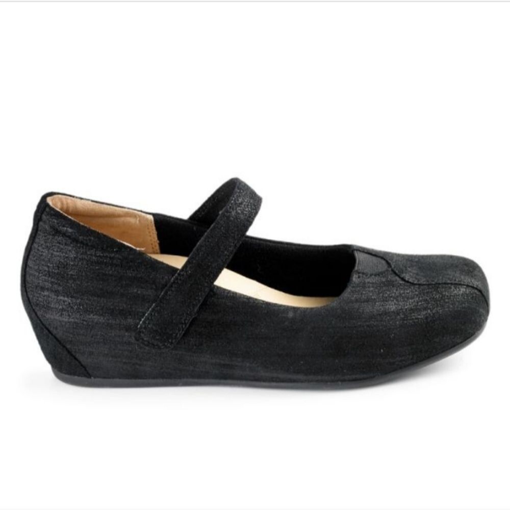 Ziera Rival Black Shiny Mary Jane Wedge Shoes Size 39 Wide